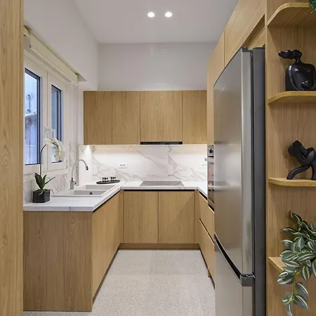 The Athenian Chic Elegant In Kolonaki Apartment