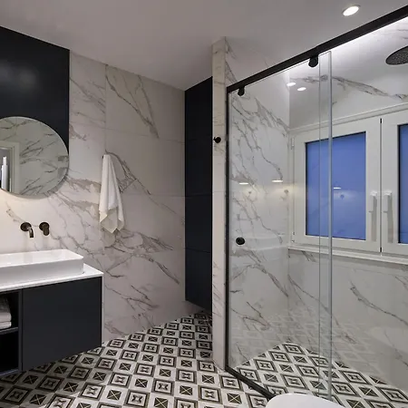 The Athenian Chic Elegant In Kolonaki Apartment *